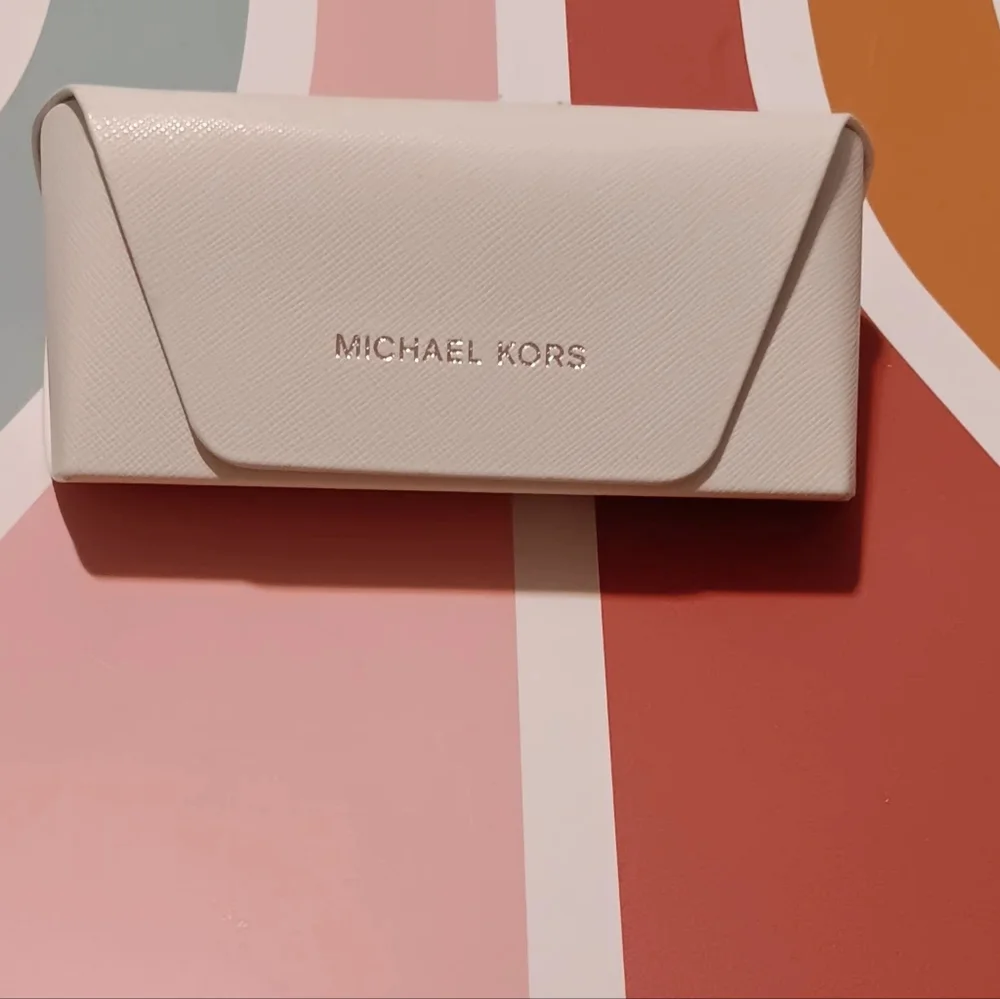 Michael‎ Kors Sunglasses Case, Box Luxottica White-silver